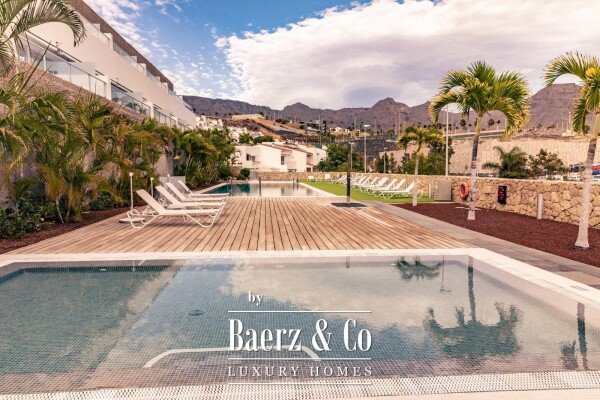 photo 19 Luxury penthouse duplex in La Caleta, Tenerife